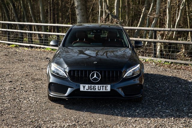 2016 MERCEDES-BENZ C-CLASS 2.1 C250d AMG Line (Premium Plus) Saloon 4dr Diesel 7G-Tronic+ Euro 6 (s/s) (204 ps) - Photo 7