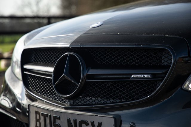 2015 MERCEDES-BENZ E-CLASS 5.5 E63 V8 BiTurbo AMG Saloon 4dr Petrol SpdS MCT Euro 6 (s/s) (557 ps) - Photo 10