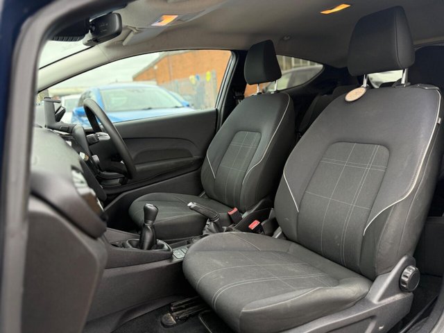 2018 FORD FIESTA - Photo 8