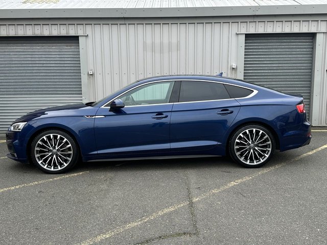 2017 AUDI A5 - Photo 2