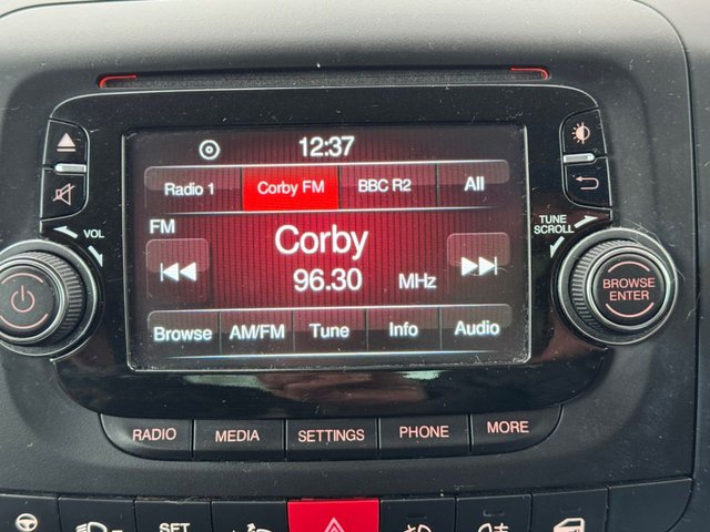 2014 Fiat 500l 1.4L Trekking 5dr - Photo 7