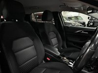 USED 2017 67 INFINITI Q30 1.5d Business Executive Hatchback 5dr Diesel DCT Euro 6 (s/s) (109 ps) 18"S + HEATED SEATS + SAT NAV