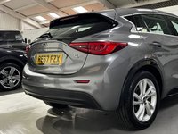 USED 2017 67 INFINITI Q30 1.5d Business Executive Hatchback 5dr Diesel DCT Euro 6 (s/s) (109 ps) 18"S + HEATED SEATS + SAT NAV