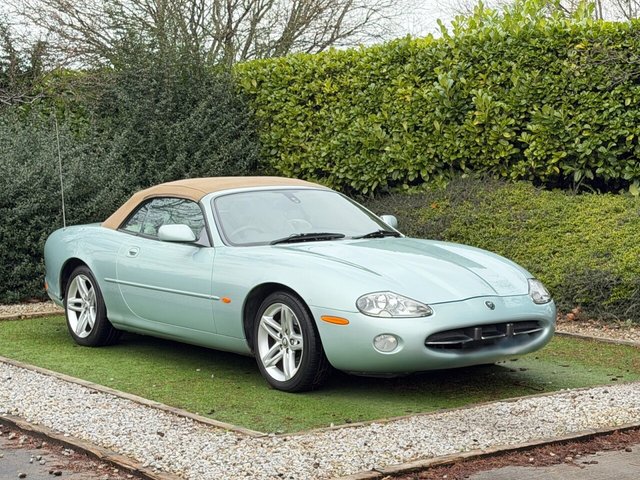 2003 xk8 convertible 4.2 convertible 2dr petrol automatic (279 g/km, 300 bhp) fantastic value presented in seafrost metallic with ivory leather... photo