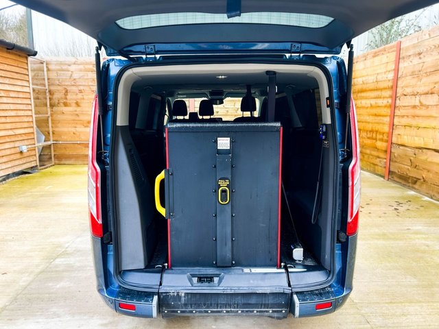 2019 FORD TOURNEO CUSTOM - Photo 12