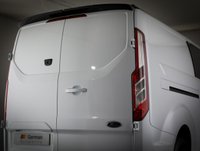 USED 2022 72 FORD TRANSIT CUSTOM 2.0 320 EcoBlue Limited Crew Van Double Cab 5dr Diesel Manual L2 H1 Euro 6 (s/s) (130 ps) **6 SEATER DIESEL MANUAL**
