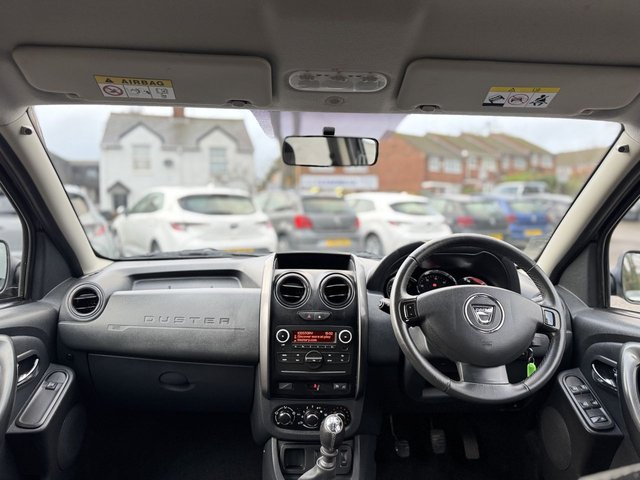 2017 DACIA DUSTER 1.5 dCi Laureate SUV 5dr Diesel Manual Euro 6 (s/s) (110 ps) - Photo 11