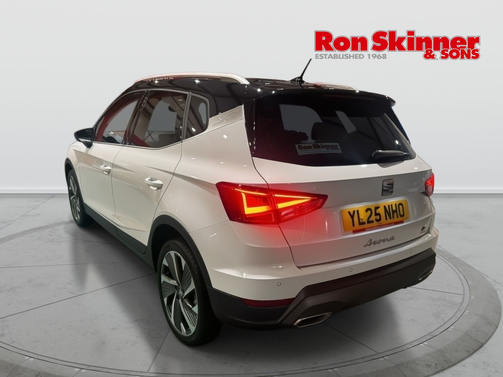 USED 2025 25 SEAT ARONA 1.0 TSI FR Sport SUV 5dr Petrol Manual Euro 6 (s/s) (115 ps) 