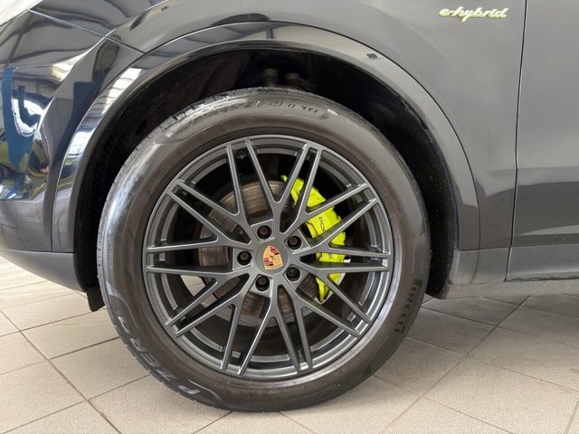 2021 Porsche Cayenne - Photo 12