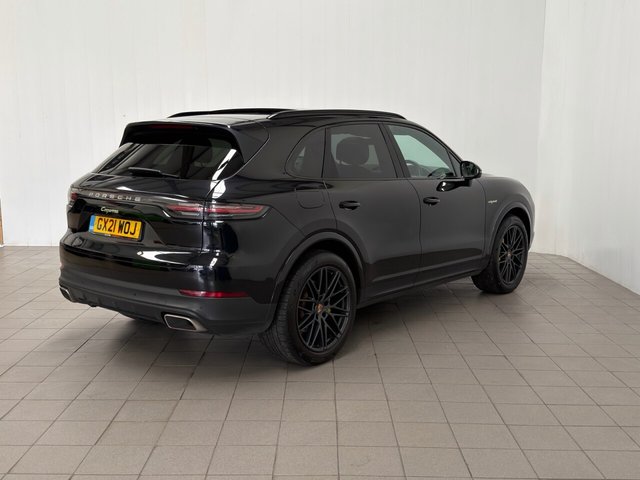 2021 Porsche Cayenne - Photo 10
