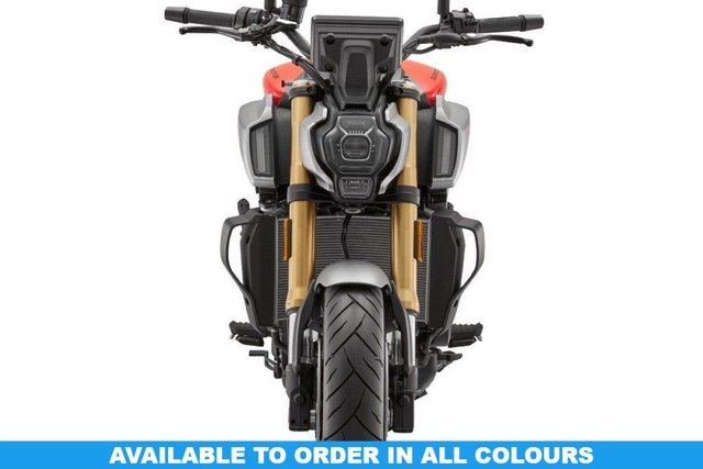 View our QJMOTOR SRK 900