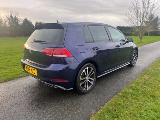 2018 Volkswagen Golf 2L R-Line 5dr - Photo 4