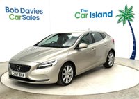 USED 2017 67 VOLVO V40 2.0 D2 Inscription Hatchback 5dr Diesel Manual Euro 6 (s/s) (120 ps) Very Low Mileage And Fantastic Volvo Service History. 24000 Miles, Heated Leather SATNAV Park Assist and Cruise Control
