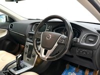 USED 2017 67 VOLVO V40 2.0 D2 Inscription Hatchback 5dr Diesel Manual Euro 6 (s/s) (120 ps) Very Low Mileage And Fantastic Volvo Service History. 24000 Miles, Heated Leather SATNAV Park Assist and Cruise Control