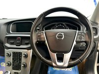 USED 2017 67 VOLVO V40 2.0 D2 Inscription Hatchback 5dr Diesel Manual Euro 6 (s/s) (120 ps) Very Low Mileage And Fantastic Volvo Service History. 24000 Miles, Heated Leather SATNAV Park Assist and Cruise Control