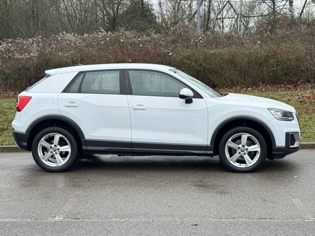 2019 AUDI Q2 - Photo 6