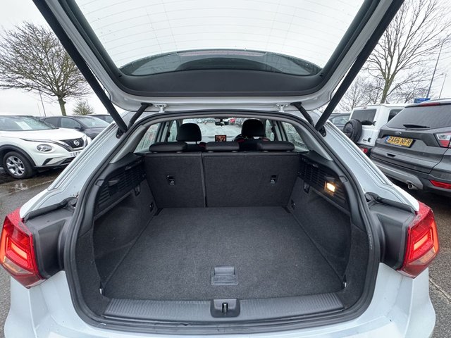 2019 AUDI Q2 - Photo 11