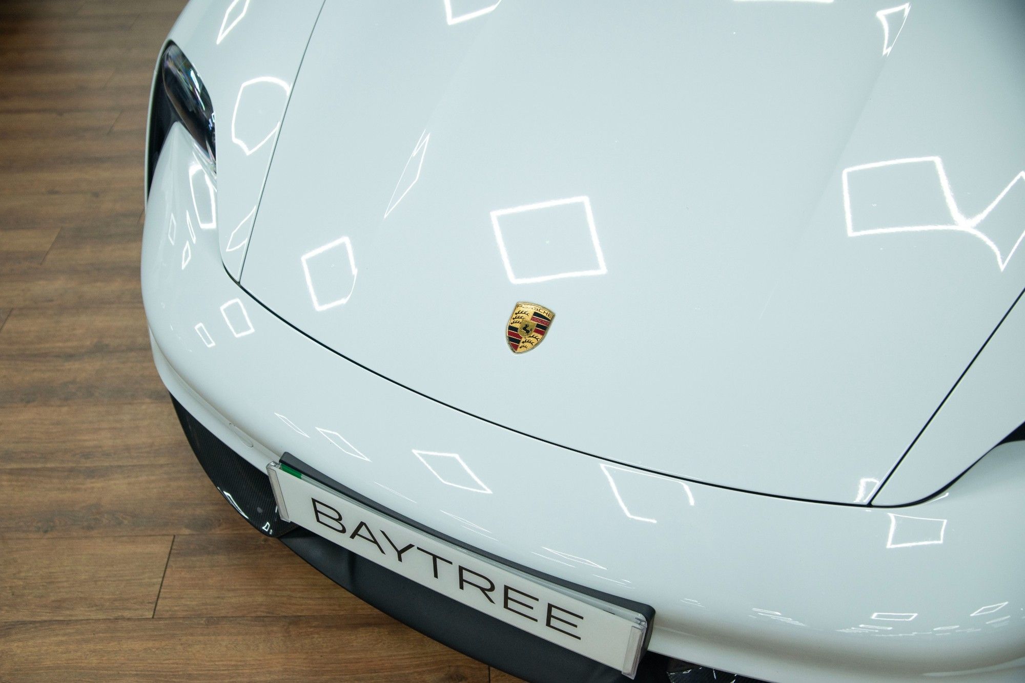 USED 2022 71 PORSCHE TAYCAN Performance Plus 93.4kWh Turbo S Saloon 