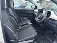 USED 2025 25 FIAT 500E 42kWh Hatchback 3dr Electric Auto (118 ps) 