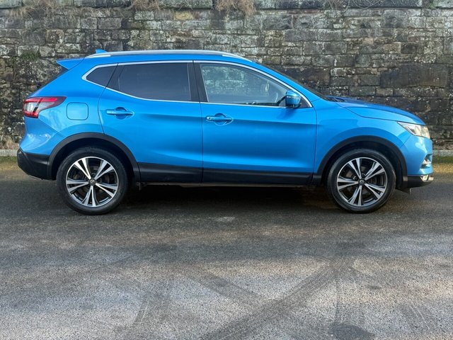 2017 Nissan Qashqai 1.5L N-Connecta 5dr - Photo 4