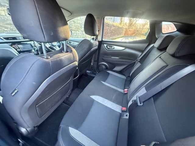 2017 Nissan Qashqai 1.5L N-Connecta 5dr - Photo 12