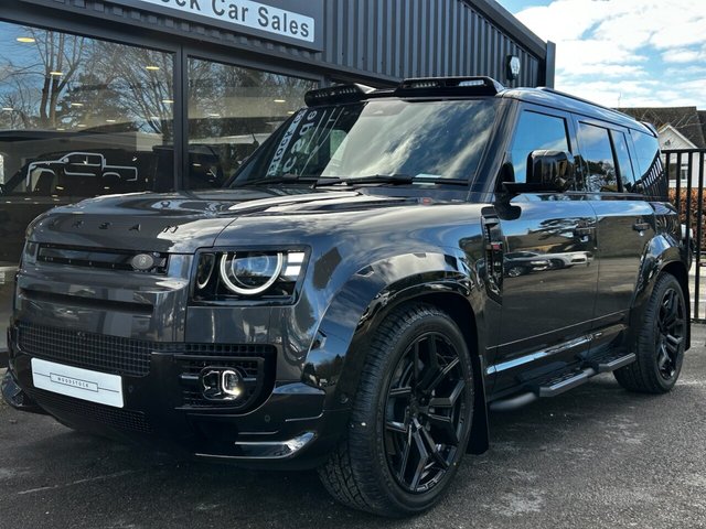 2026 Land Rover DEFENDER 110 - Photo 4