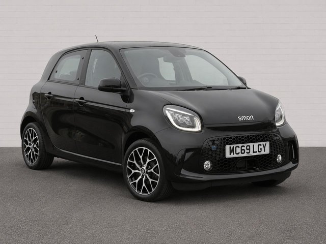 View our Smart Forfour 17.6kWh Prime Exclusive Hatchback 5dr Electric Auto (22kW Charger) (82 ps)