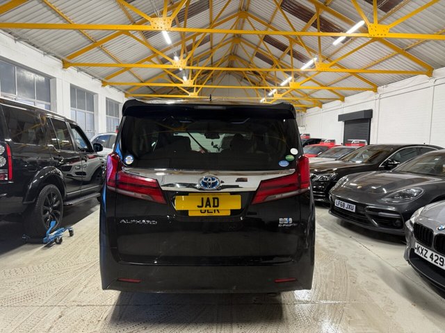 2024 TOYOTA ALPHARD 2493L - Photo 8