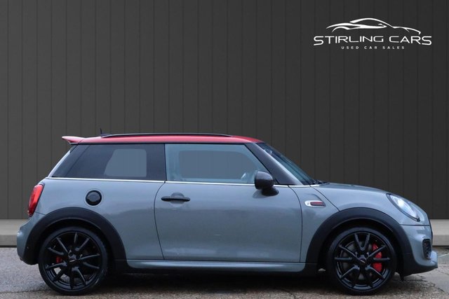 2018 MINI Hatch 2L John Cooper Works 3dr - Photo 4
