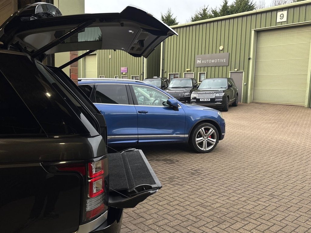 USED 2014 58 LAND ROVER RANGE ROVER 4.4 SD V8 Autobiography SUV 5dr Diesel Auto 4WD Euro 5 (339 ps) WOOD LEATHER WHEEL|REAR TV'S