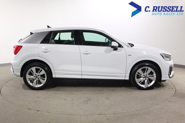 View our AUDI Q2