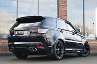 USED 2019 69 LAND ROVER RANGE ROVER SPORT 5.0 P575 V8 GPF SVR SUV 5dr Petrol Auto 4WD Euro 6 (s/s) (575 ps) CARBON EXTERIOR / SOFT CLOSE