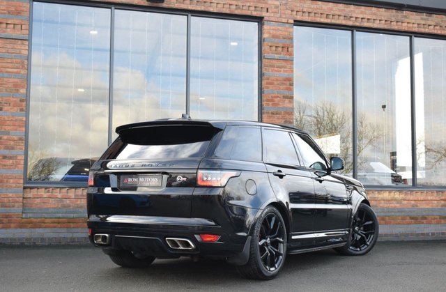 2019 Land Rover Range Rover Sport 5L Svr 5dr - Photo 2