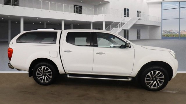 2017 NISSAN NAVARA 2.3 dCi N-Connecta Pickup Double Cab 4dr Diesel Manual 4WD Euro 6 (s/s) (190 ps) - Photo 5