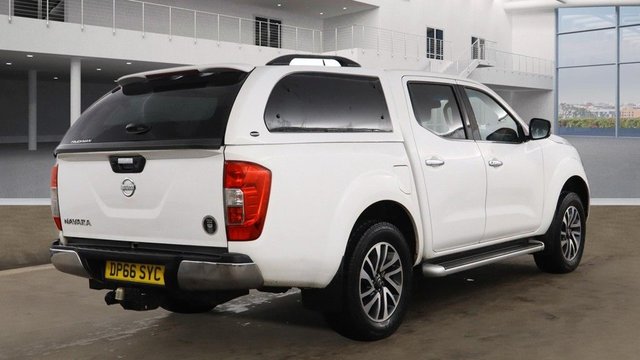 2017 NISSAN NAVARA 2.3 dCi N-Connecta Pickup Double Cab 4dr Diesel Manual 4WD Euro 6 (s/s) (190 ps) - Photo 4