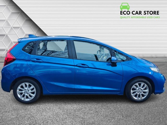2019 HONDA JAZZ 1.3 i-VTEC SE Navi Hatchback 5dr Petrol Manual Euro 6 (s/s) (102 ps) - Photo 3