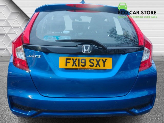 2019 HONDA JAZZ 1.3 i-VTEC SE Navi Hatchback 5dr Petrol Manual Euro 6 (s/s) (102 ps) - Photo 6