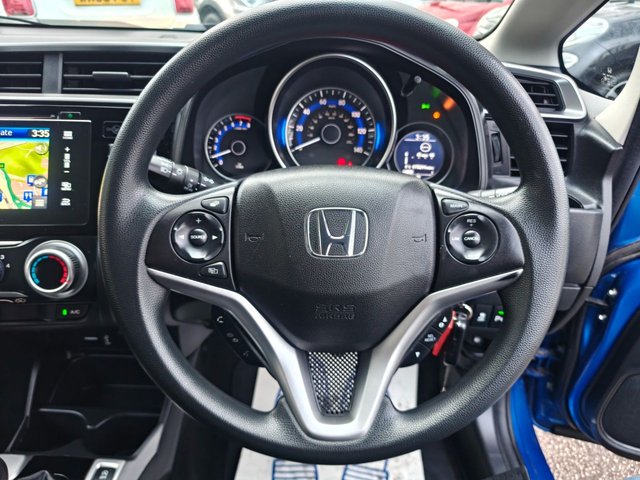 2019 HONDA JAZZ 1.3 i-VTEC SE Navi Hatchback 5dr Petrol Manual Euro 6 (s/s) (102 ps) - Photo 11
