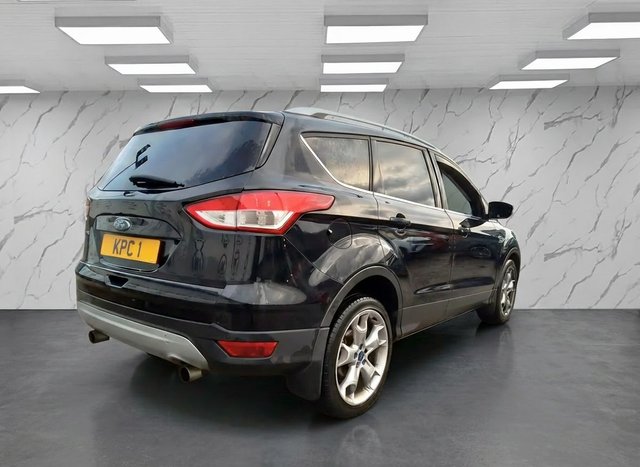 2014 FORD KUGA - Photo 2