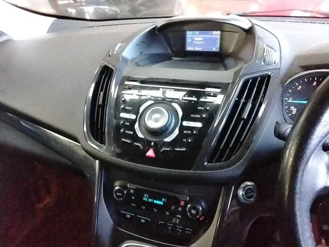 2014 FORD KUGA - Photo 3