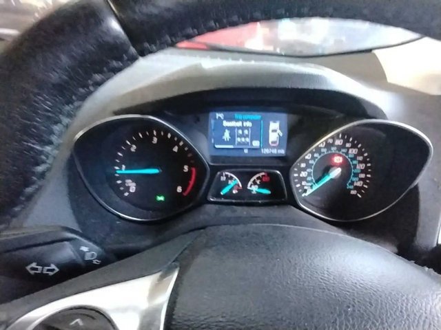 2014 FORD KUGA - Photo 4