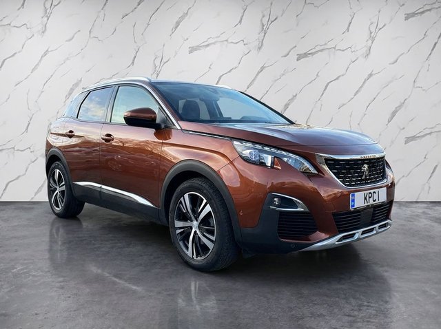 2017 PEUGEOT 3008 - Photo 2