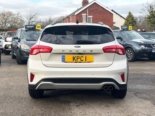 2020 FORD FOCUS - Photo 8