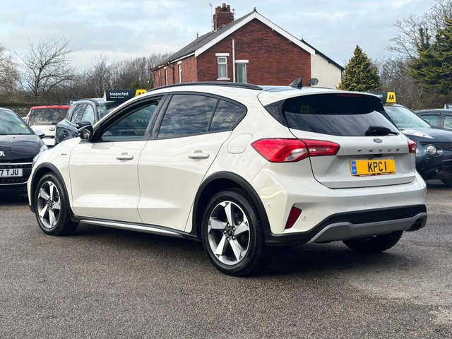 2020 FORD FOCUS - Photo 7