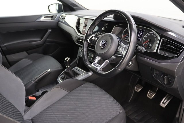 2020 Volkswagen Polo 1L R-Line 5dr - Photo 10