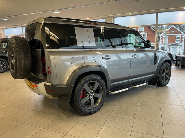 View our LAND ROVER DEFENDER 110