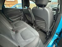 USED 2015 64 RENAULT CAPTUR 1.5 dCi Dynamique S MediaNav SUV 5dr Diesel EDC Euro 5 (90 ps) 