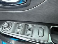 USED 2015 64 RENAULT CAPTUR 1.5 dCi Dynamique S MediaNav SUV 5dr Diesel EDC Euro 5 (90 ps) 