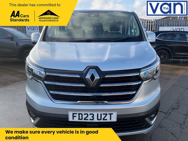 2023 RENAULT TRAFIC - Photo 10