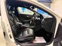 USED 2014 64 MERCEDES-BENZ GLA GLA200 2.1 CDi Sport Executive Automatic 5 Door 136 BHP 11 SERVICES TO 53,197 MILES